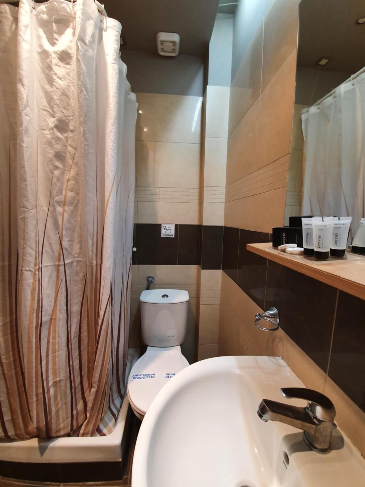ホテル アフロディーティ アイランド パーク アレクサンドルポリス 部屋 写真